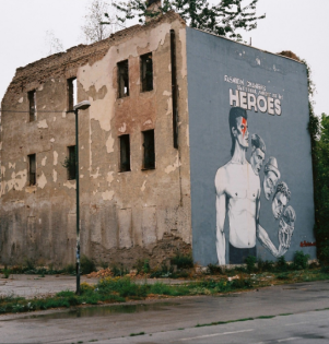 Bowie Mural-Sarajevo-side view